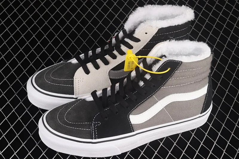 All categories Vans Vans series Vans Hi Vans high-top plus velvet Vans Sk8-Hi 2021 new black and gray color matching high-top casual sneakers VN0A3WM3218